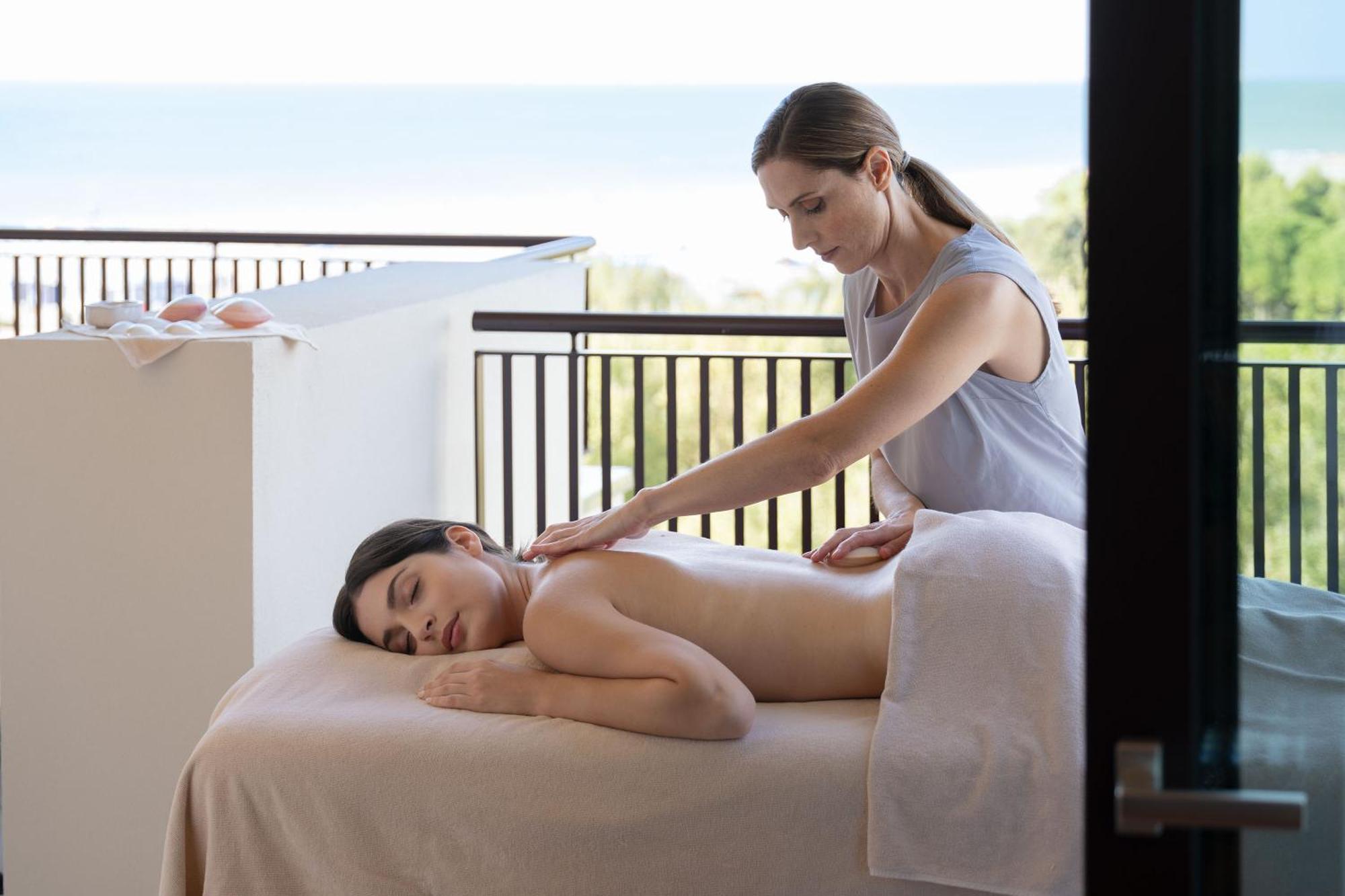 萨伏伊海滩温泉水疗酒店 比比翁 外观 照片 Massage